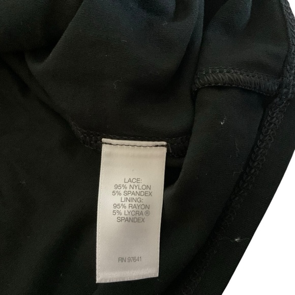 J Jill Wearever Black Floral Lace Overlay Quarter Sleeve - Picture 9 of 9